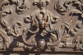 Détail du heurtoir de la porte d'entrée. © Région Bourgogne-Franche-Comté, Inventaire du patrimoine