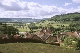 Vue d'une partie du village. © Région Bourgogne-Franche-Comté, Inventaire du patrimoine