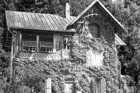 Façade sud-ouest. © Région Bourgogne-Franche-Comté, Inventaire du patrimoine