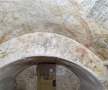 La Cène sur l'arc de front entre les deux voûtes de la chapelle. © Région Bourgogne-Franche-Comté, Inventaire du patrimoine