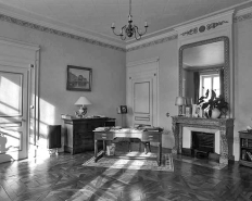 Vue générale du petit salon. © Région Bourgogne-Franche-Comté, Inventaire du patrimoine