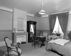 Chambre n° 20 du second étage. © Région Bourgogne-Franche-Comté, Inventaire du patrimoine