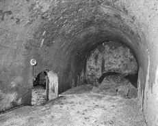 Deuxième salle voûtée sous le jardin. © Région Bourgogne-Franche-Comté, Inventaire du patrimoine