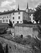 Vue générale des façades postérieures. © Région Bourgogne-Franche-Comté, Inventaire du patrimoine