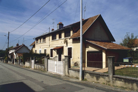 Logements ouvriers de la 2e rue. © Région Bourgogne-Franche-Comté, Inventaire du patrimoine