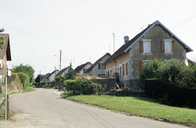 Logements ouvriers rue du Bois Lachat. © Région Bourgogne-Franche-Comté, Inventaire du patrimoine