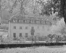 Façade antérieure du logement ouvrier collectif dit maison Laillet. © Région Bourgogne-Franche-Comté, Inventaire du patrimoine