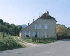 Pignon est du logement ouvrier collectif dit maison Laillet. © Région Bourgogne-Franche-Comté, Inventaire du patrimoine