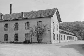 Façade antérieure depuis l'ouest. © Région Bourgogne-Franche-Comté, Inventaire du patrimoine