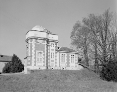 Partie nord : pavillon de l'équatorial coudé. © Région Bourgogne-Franche-Comté, Inventaire du patrimoine