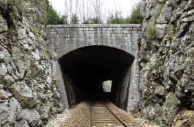 Tête côté La Cluse (sud). © Région Bourgogne-Franche-Comté, Inventaire du patrimoine