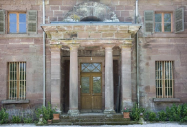 Rendez-vous de chasse. Détail de la façade postérieure. © Région Bourgogne-Franche-Comté, Inventaire du patrimoine