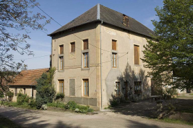 Vue d'ensemble depuis le sud-est. © Région Bourgogne-Franche-Comté, Inventaire du patrimoine