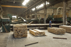 Atelier de sciage (ancien atelier de fonderie). Vue depuis l'ouest. © Région Bourgogne-Franche-Comté, Inventaire du patrimoine