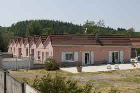 Vue d'ensemble depuis l'est. © Région Bourgogne-Franche-Comté, Inventaire du patrimoine