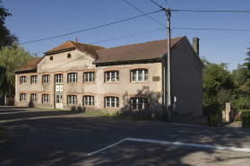 Vue d'ensemble depuis le nord-est. © Région Bourgogne-Franche-Comté, Inventaire du patrimoine