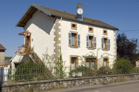 Logement et tonnellerie au rez-de-chaussée. © Région Bourgogne-Franche-Comté, Inventaire du patrimoine