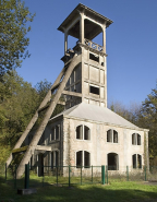 Le chevalement. Vue de trois quarts. © Région Bourgogne-Franche-Comté, Inventaire du patrimoine