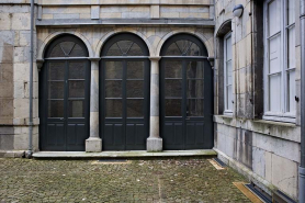 Vue extérieure de l'aile de l'escalier, de face. © Région Bourgogne-Franche-Comté, Inventaire du patrimoine