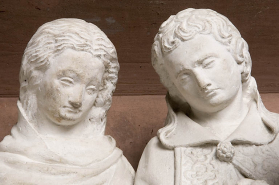 Détail : les visages de Sainte Madeleine et de Saint Jean, vue rapprochée. © Région Bourgogne-Franche-Comté, Inventaire du patrimoine