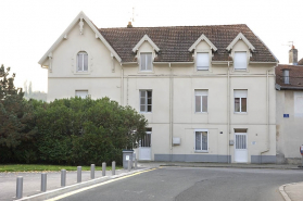 Logement ouvrier (?). Vue de face. © Région Bourgogne-Franche-Comté, Inventaire du patrimoine