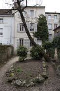 Vue d'ensemble du logis secondaire situé en fond de parcelle. © Région Bourgogne-Franche-Comté, Inventaire du patrimoine