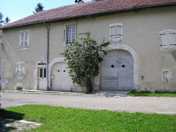 Vue de la façade antérieure. © Région Bourgogne-Franche-Comté, Inventaire du patrimoine