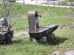 Vue générale de trois quarts. © Région Bourgogne-Franche-Comté, Inventaire du patrimoine