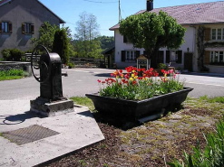 Ensemble vu de trois quarts. © Région Bourgogne-Franche-Comté, Inventaire du patrimoine