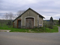 Façade antérieure et appentis. © Région Bourgogne-Franche-Comté, Inventaire du patrimoine