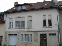 Vue générale de la façade antérieure. © Région Bourgogne-Franche-Comté, Inventaire du patrimoine