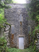 Vue générale sur construction hydraulique. © Région Bourgogne-Franche-Comté, Inventaire du patrimoine