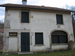 Vue générale sur façade antérieure. © Région Bourgogne-Franche-Comté, Inventaire du patrimoine