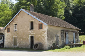 Moulin vu depuis le nord. © Région Bourgogne-Franche-Comté, Inventaire du patrimoine