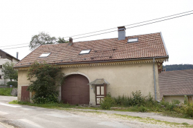 Façade antérieure sur le long pan. © Région Bourgogne-Franche-Comté, Inventaire du patrimoine