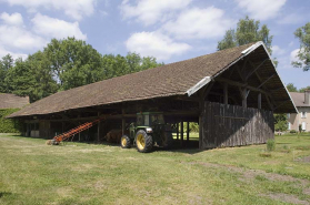 Entrepôt industriel vu depuis le sud. © Région Bourgogne-Franche-Comté, Inventaire du patrimoine