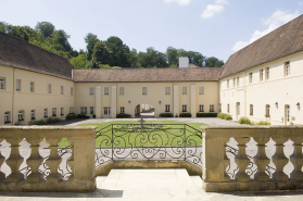 Bâtiments sur cour. © Région Bourgogne-Franche-Comté, Inventaire du patrimoine