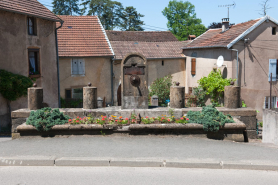 Fontaine © Région Bourgogne-Franche-Comté, Inventaire du patrimoine