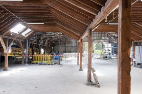 Vue intérieure d'un entrepôt industriel. © Région Bourgogne-Franche-Comté, Inventaire du patrimoine