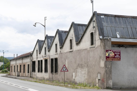 Façade orientale des ateliers de fabrication nord. © Région Bourgogne-Franche-Comté, Inventaire du patrimoine