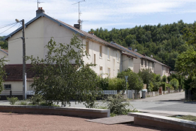 Alignement d'habitations. © Région Bourgogne-Franche-Comté, Inventaire du patrimoine