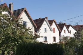 Pignons de logements de cadres rue de la Croze. © Région Bourgogne-Franche-Comté, Inventaire du patrimoine