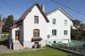 Maison double de cadre rue de la Croze. Façade sud. © Région Bourgogne-Franche-Comté, Inventaire du patrimoine