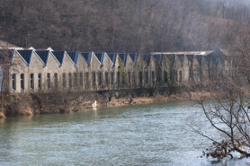Pignons ouest des ateliers de fabrication depuis l'aval. © Région Bourgogne-Franche-Comté, Inventaire du patrimoine