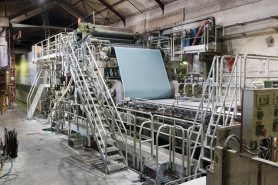 Partie amont de la machine à papier : table de fabrication et tête de machine. © Région Bourgogne-Franche-Comté, Inventaire du patrimoine