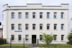 Immeuble de bureaux. Façade nord-est. © Région Bourgogne-Franche-Comté, Inventaire du patrimoine
