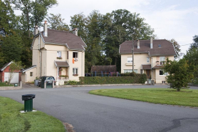 Logements de cadres (?). © Région Bourgogne-Franche-Comté, Inventaire du patrimoine