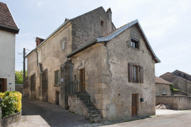 Vue générale depuis la rue Catinat. © Région Bourgogne-Franche-Comté, Inventaire du patrimoine