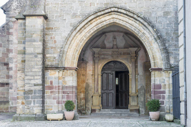Vue rapprochée du porche. © Région Bourgogne-Franche-Comté, Inventaire du patrimoine