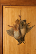 Salle à manger :  nature morte ornant la porte conduisant à la cuisine. © Région Bourgogne-Franche-Comté, Inventaire du patrimoine